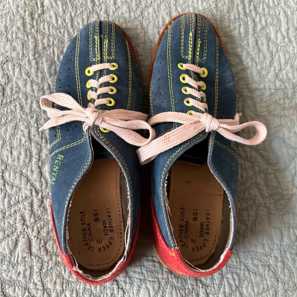 Stylish Blue and Red Women's Bowling Shoes